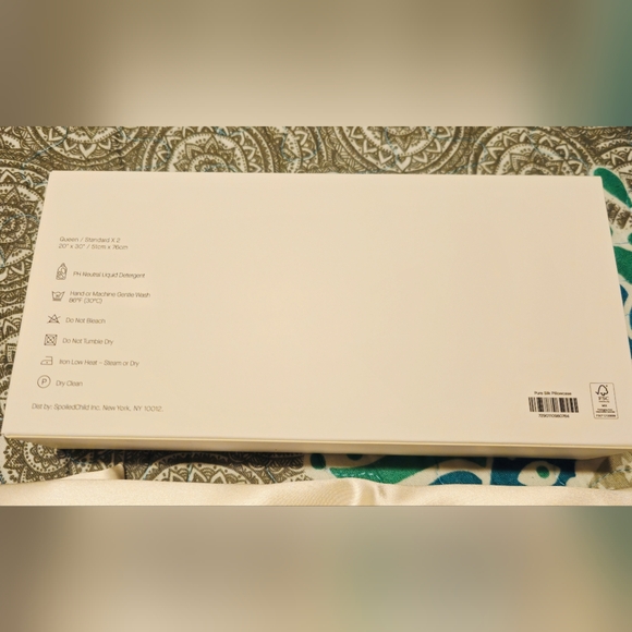 Spoiled Child Pure Silk Queen Sz Pillowcases NIB - Picture 3 of 5